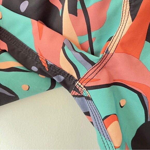 Boys Volcom Swin shorts tropical elastic waist swim trunks size X-large - Picture 5 of 9